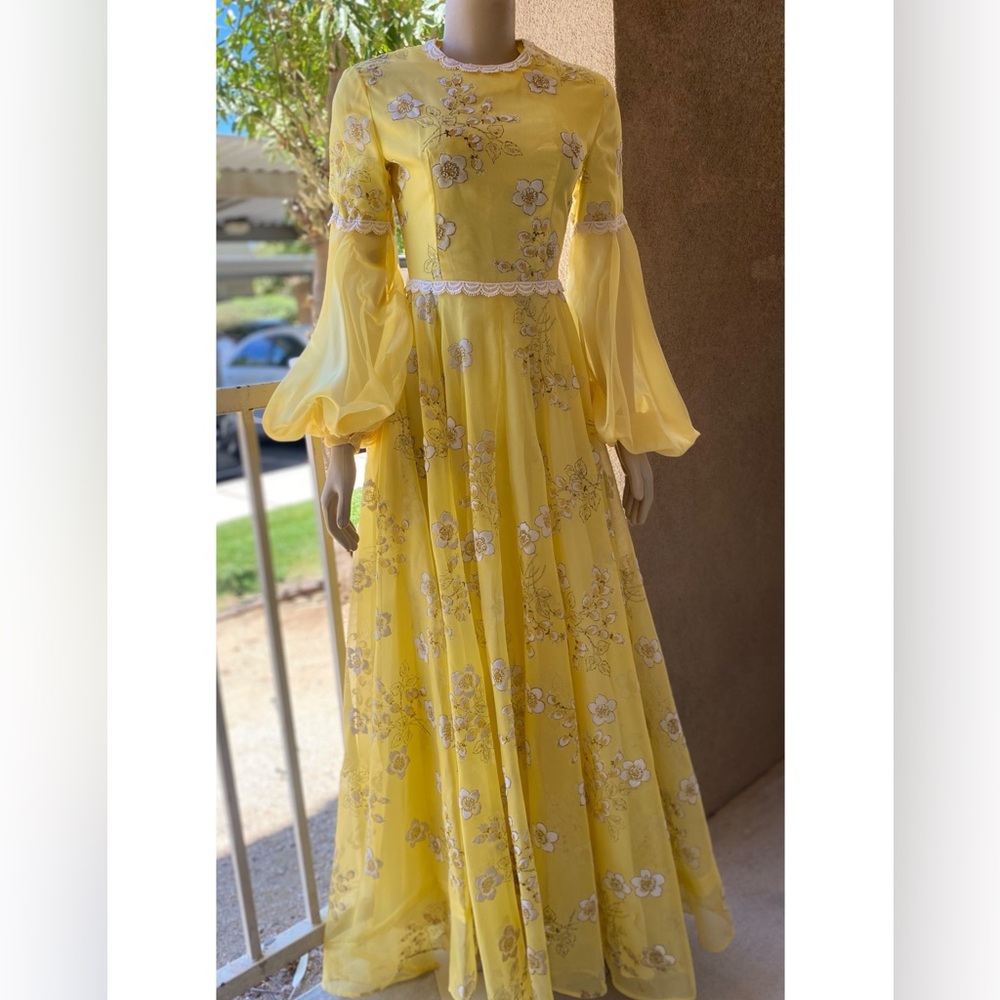 ❎SOLD 1960’s-70’s Yellow Boho Floral Maxi Dress
